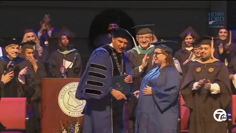 'The best feeling': Woman in labor walks across graduation stage, gets degree