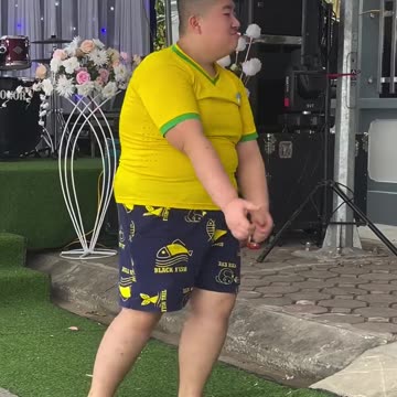 Funny Boy with Dance