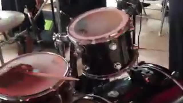 _viral _drummer