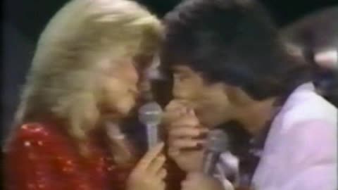 Cliff Richard & Olivia Newton-John - Suddenly = American TV Performance Early 1980s (LQ Low Sound)