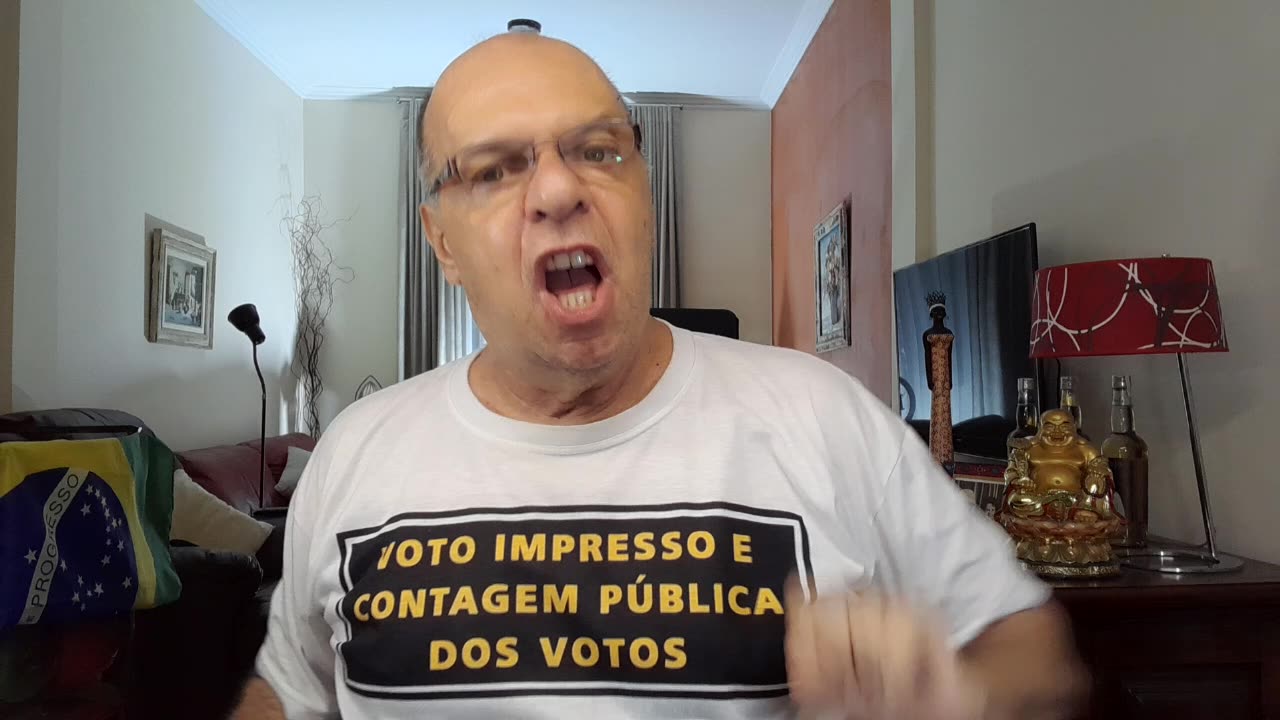 Miram no Marreco para acertar o Mito