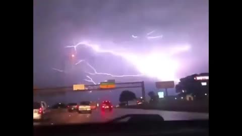 That's incredible slow motion lightning strike is thunderous