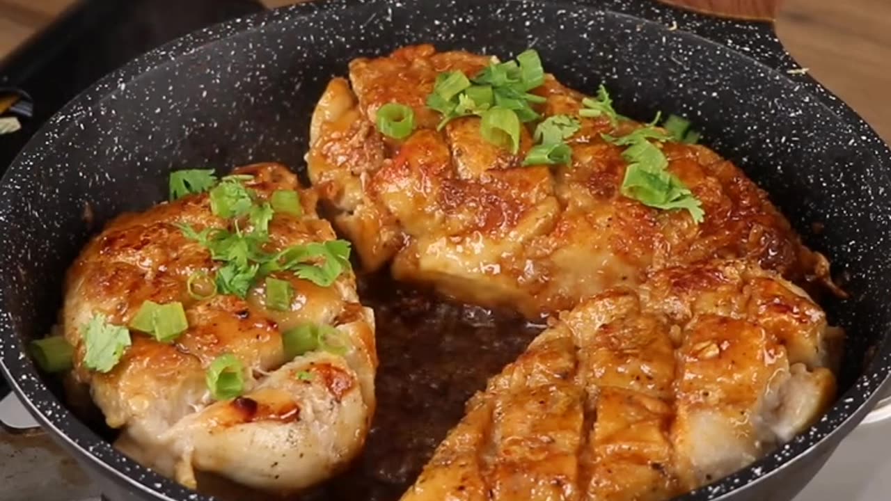 Perfectly Cooked Boneless Chicken Breast: Easy Recipe & Tips!