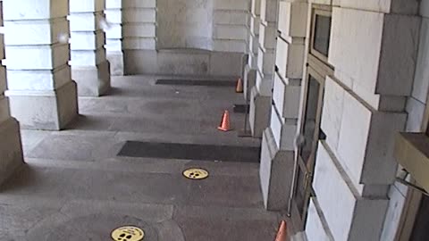 3210LHOB01MainEntranceExterior_2021-01-06_08h13min22s930ms.mp4