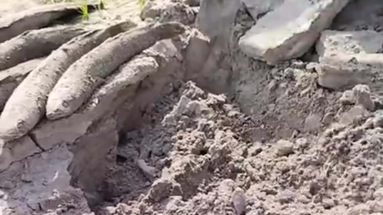 You won't believe what this man is finding in a dry lake bed