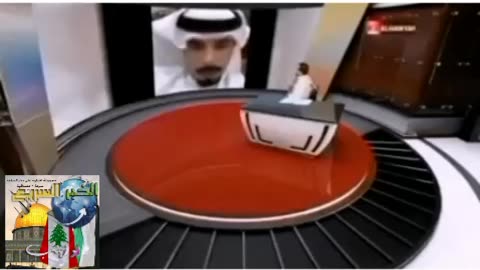 ارفع قبعتي اجلالا واحتراما لهذا المذيع اليمني في الرد على ذاك العربي المتصهين
