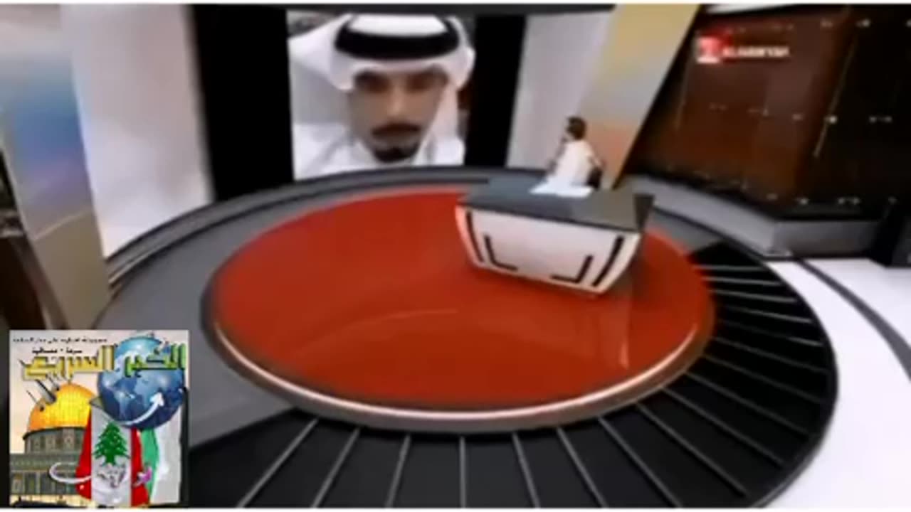 ارفع قبعتي اجلالا واحتراما لهذا المذيع اليمني في الرد على ذاك العربي المتصهين