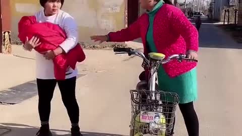 Best Funny Videos 2022 Chinese Funny clips daily shorts.mp4