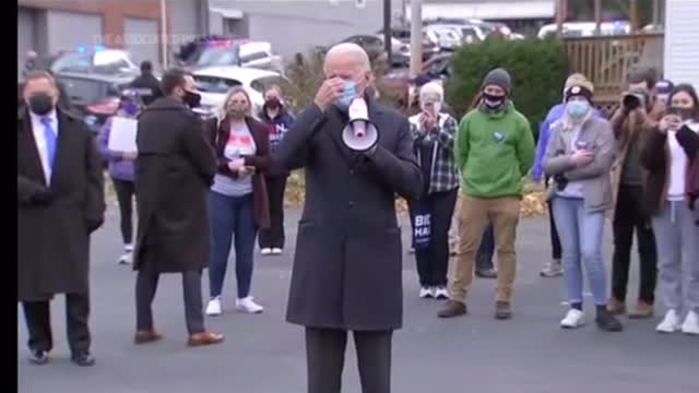 Biden Talking to Supporters in Middle of*Street