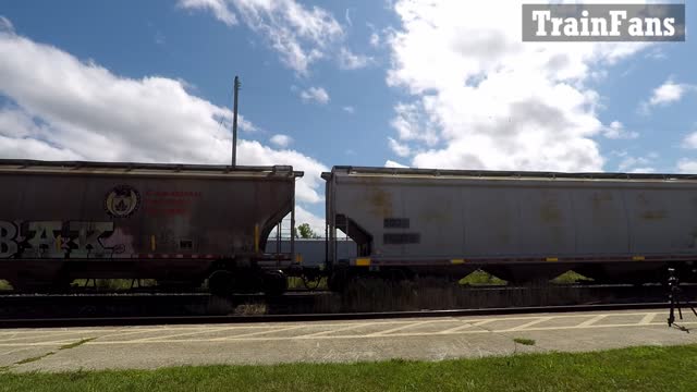 CN 3843 & CN 3886 Engines Manifest Train Eastbound In Ontario