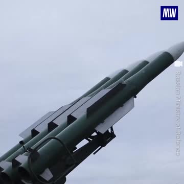 Check out mixed unit of Buk-M3 and Buk-M2 anti-aircraft missile systems' crews