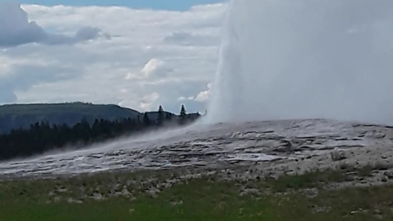 Revelation 16:18, 20 show us when Yellowstone will blow. June 15, 23