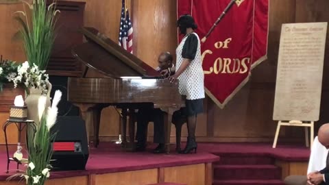 Glory To The Lamb Song