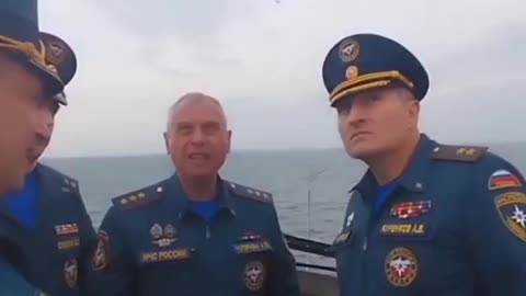 The head of Emergency Situations inspects the place of emergency on the Crimean bridge