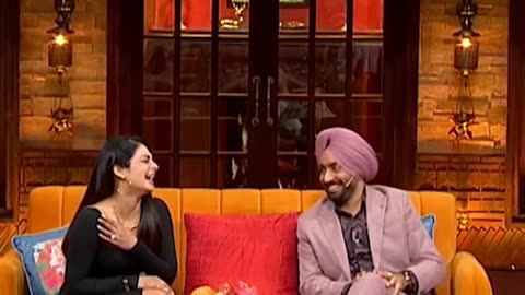 Kya Safed Daadhi Ko Kaali Karne Se Dadu Banenge Chachu👴🏻👨🏻😁🤣 The Kapil Sharma Show #TKSS #shorts