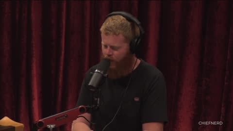 🔥 Oliver Anthony Shares His Favorite Scripture w/ Joe Rogan & Gets Emotional