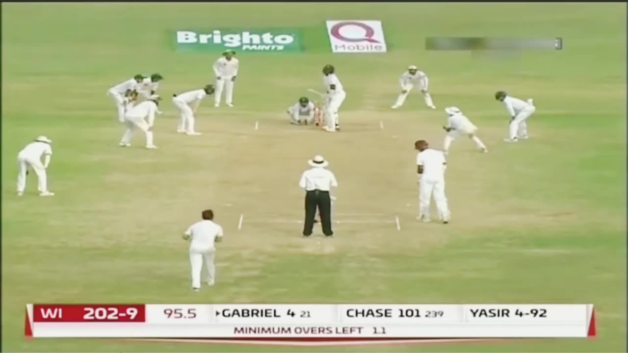 Yasir Shah Pakistan need 1 wicket in 1 ball then yasir shah become ...