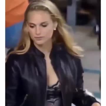 NATALIE PORTMAN CAPTION | Searching for Something, Beautiful Natalie