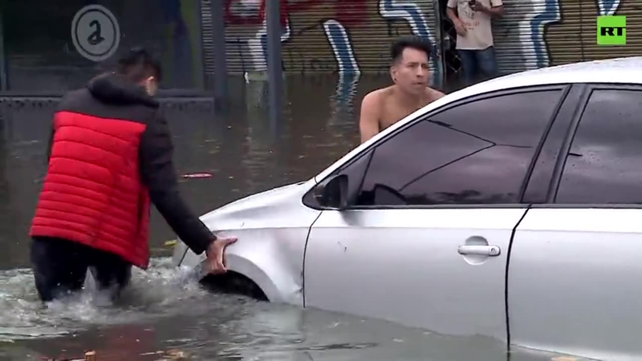 Buenos Aires heavily flooded following torrential rains 03/13