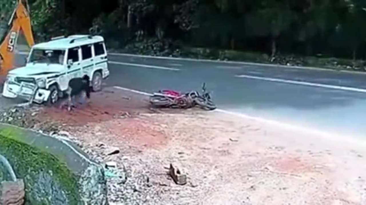 Man almost hurt by excavator