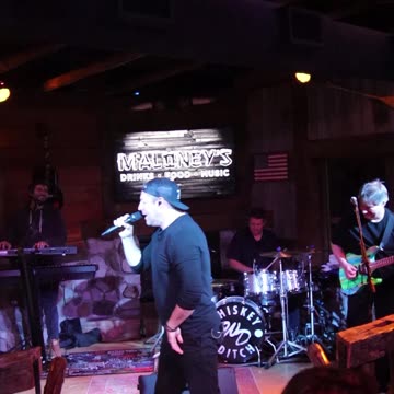 Whiskey Ditch sings Van Halen's song Jump