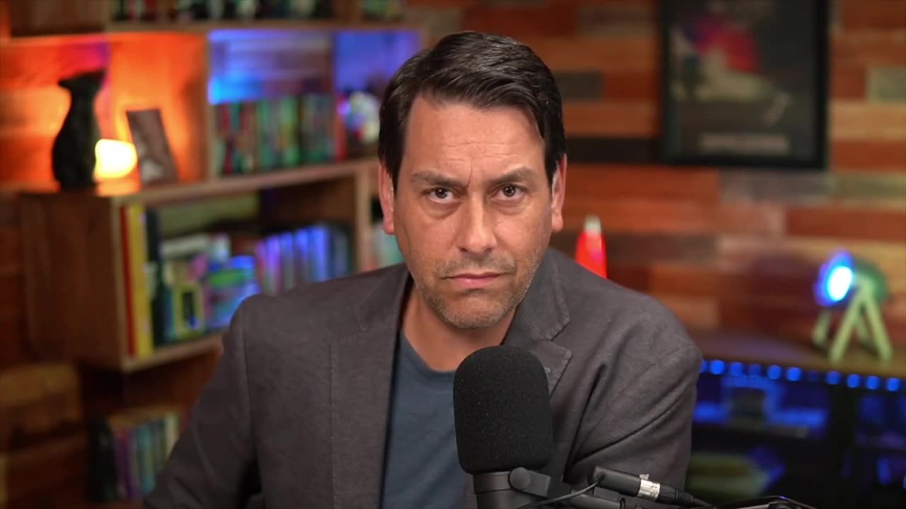 Redacted - Silicon Valley Bank Collapse! Get your money out of the banks NOW!
