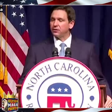 Deesantis so desperate he's trying to imitate Steve Bannon!