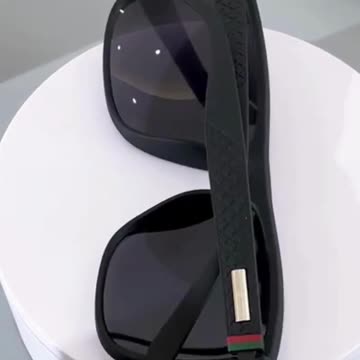 Men's Vintage Sunglasses $3.68