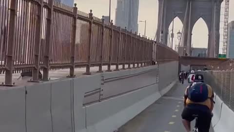 Brooklyn Bridge has a new bike lane