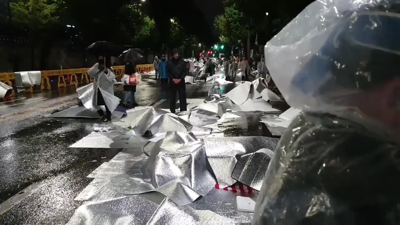 20191017_V3_S04(yS7uxT7zkQg)이런 상황이 청와대앞이 아닌 백악관 앞이었다면 어땠을까_