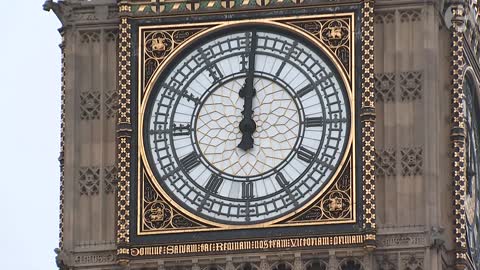 Big Ben's bongs sound for last time