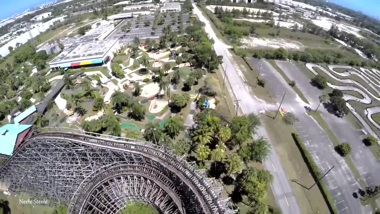 TOP 15 Abandoned Theme Parks