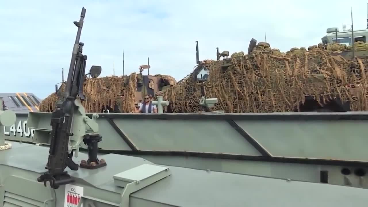 Australian Troops Conduct Beach Landing During Talisman Saber Joint Military Exercises7