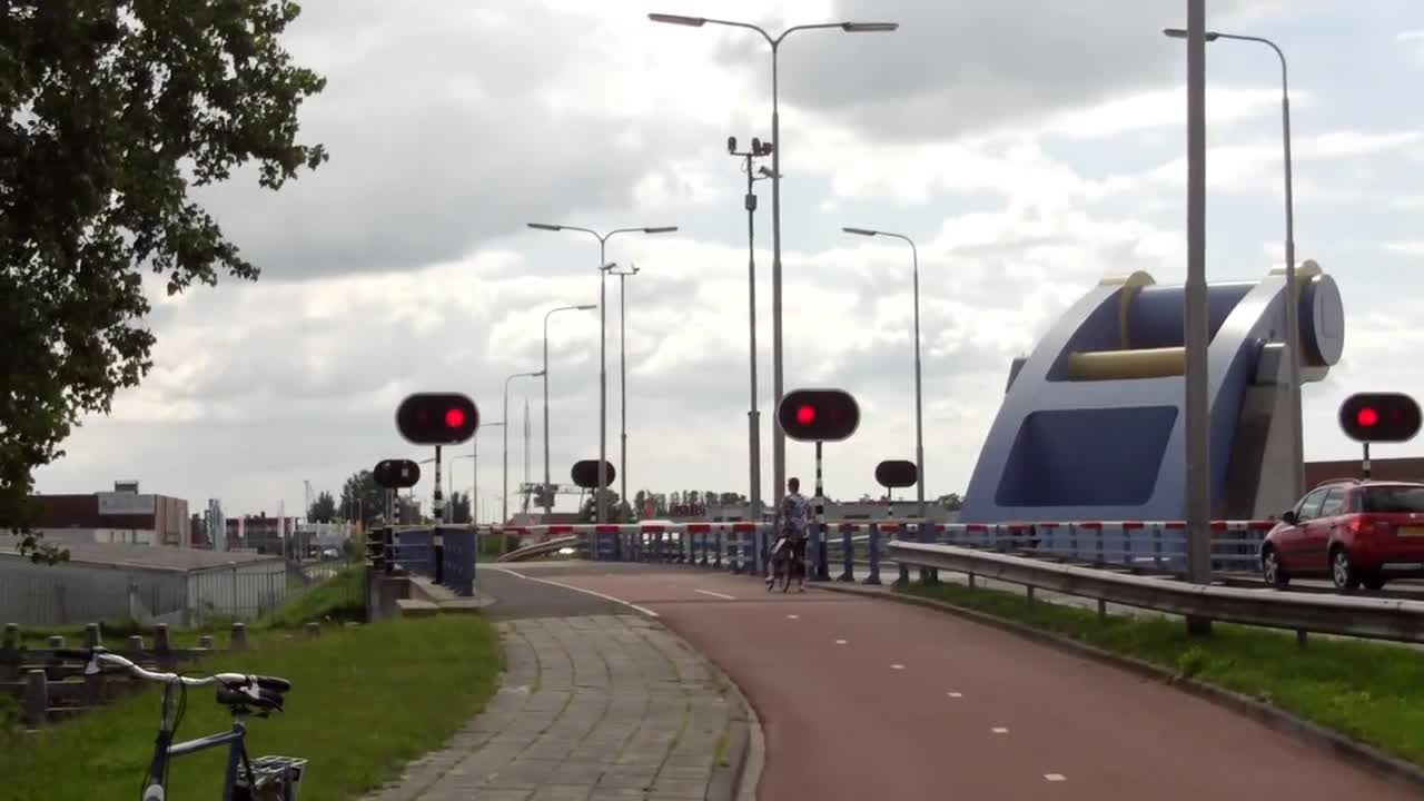 Slauerhoff Bridge In The Netherlands Is Not Your Everyday Bridge