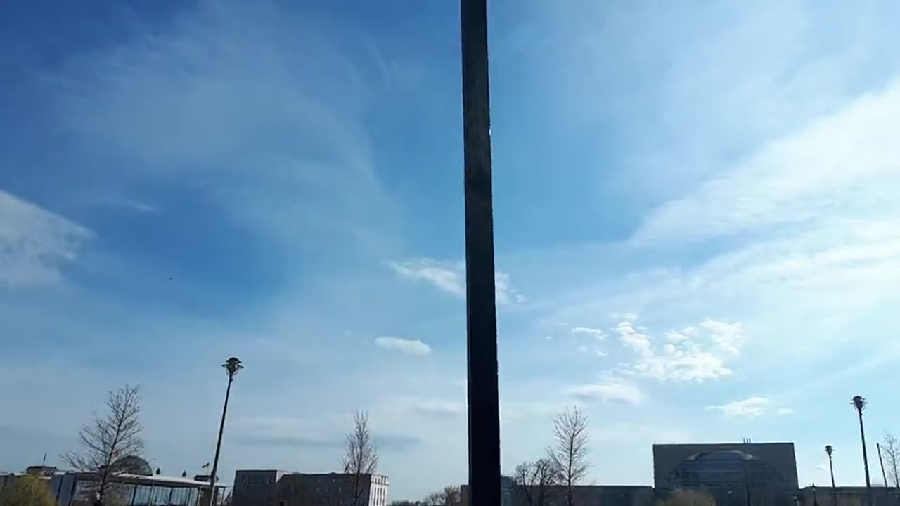 Himmel in Berlin am 18.03 2023 um 14:22 Uhr