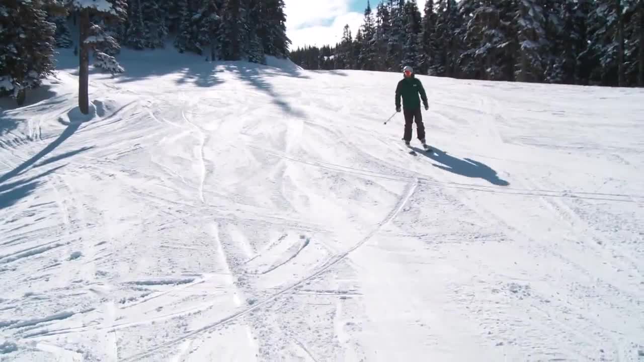 Skiing in Whistler Blackcomb, British Columbia