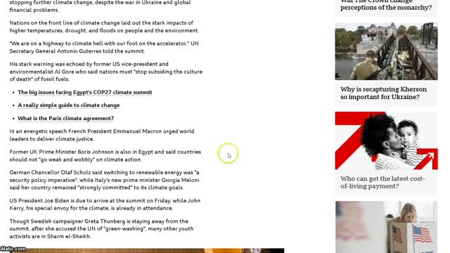 30,000 attend Egyptian junket