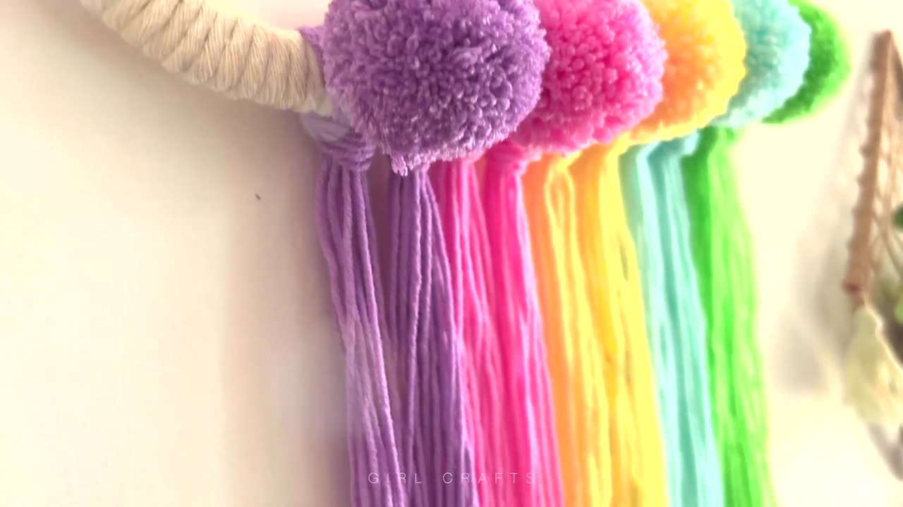 14 DIY CUTE CLOUD CRAFTS - Cloud School Supplies - Cute Decoration and more..
