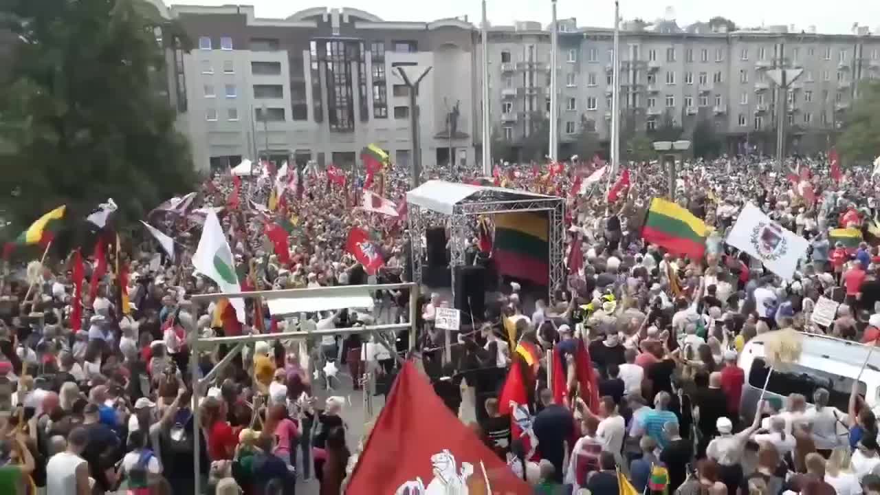 Lithuanian parliament protest