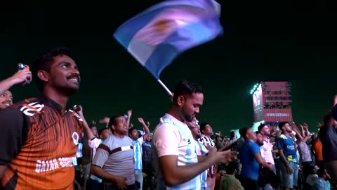 Messi fans roar as Argentina beat Australia