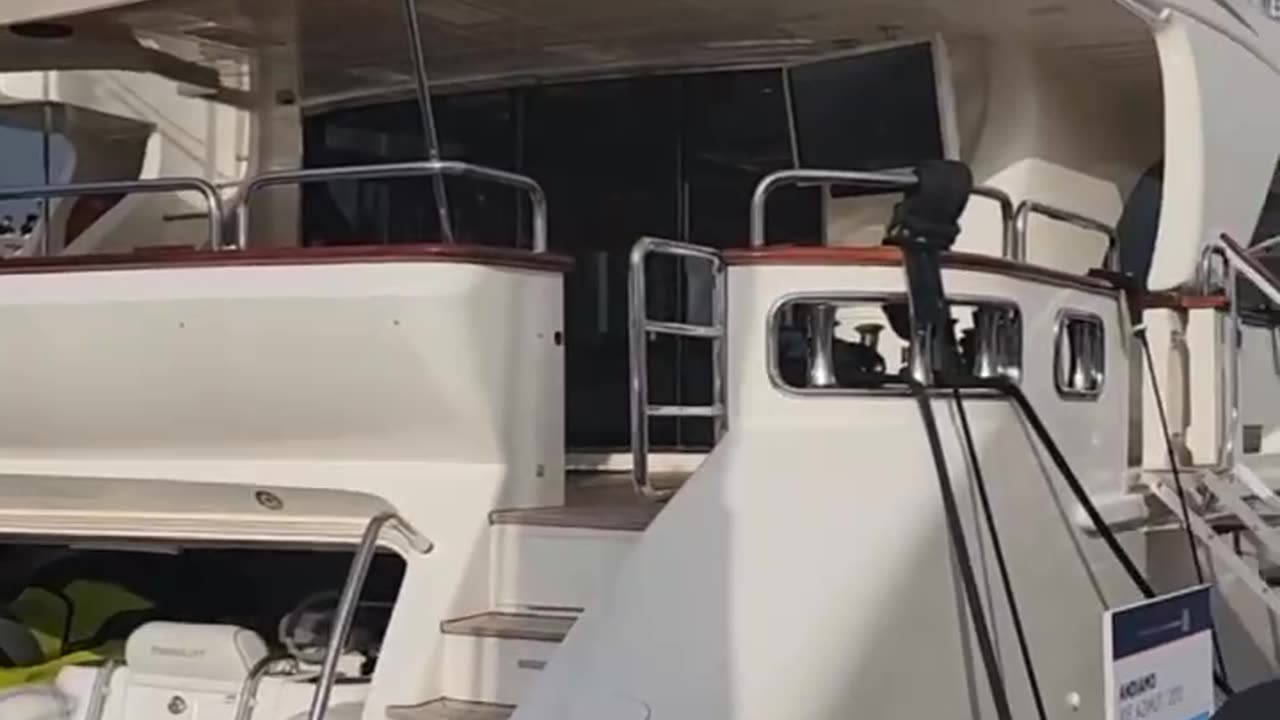 More yachts with #KittyKatCoin 😎