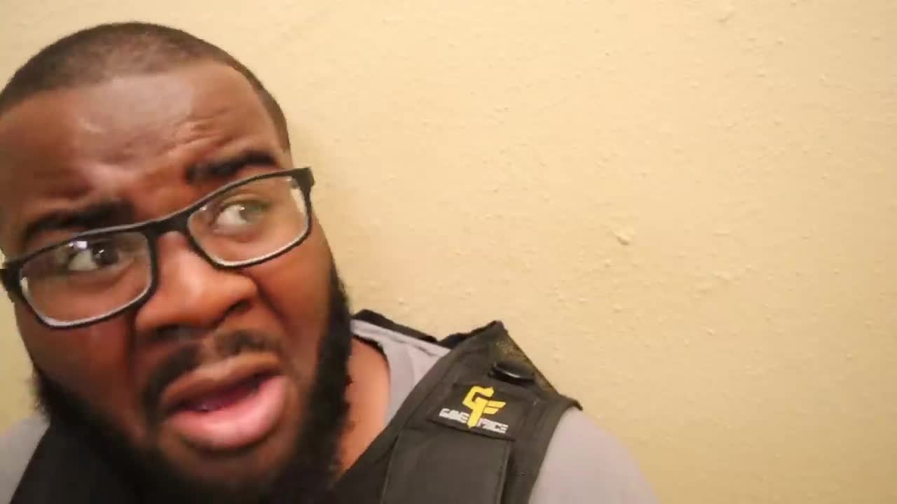 That loot stealing teammate on warzone