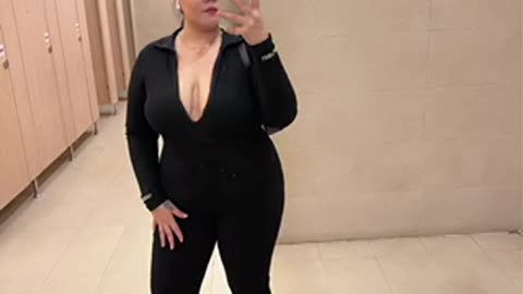 #chanaphon #busty #curvymodelplussize #curvymodel #topcurvymodel #bigboobs #onlyfans #bbw