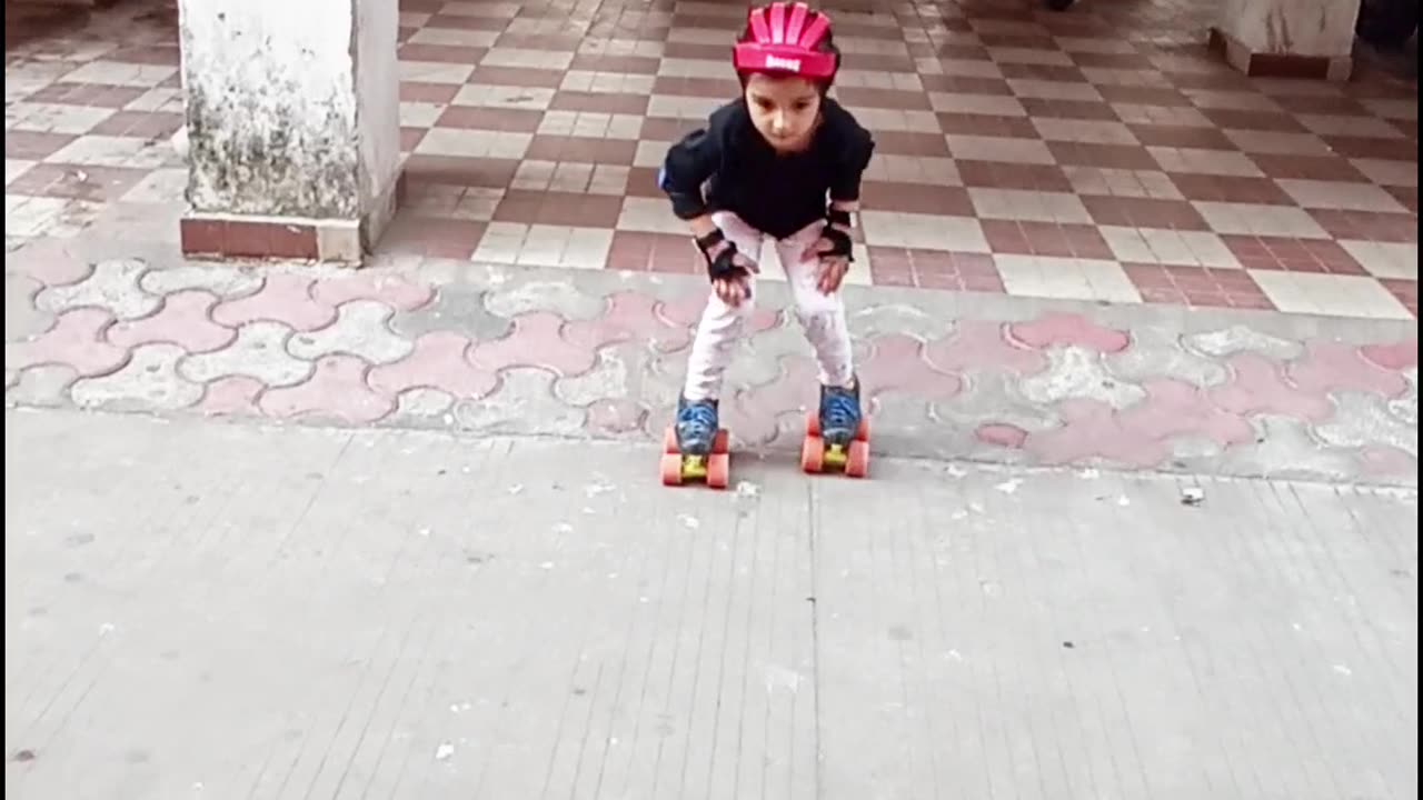 Skating shorts video | Skating | skating girl | #rumble #rumble studio #skating #Harshalidhankhola