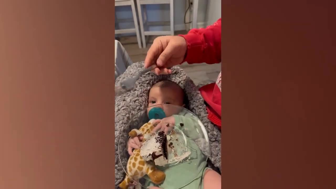 Funny Baby Moment : Happy Baby and Daddy Will Make You Laugh Hard-13