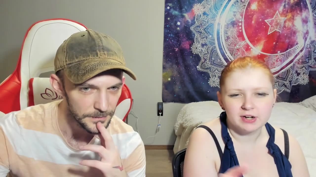 "Iggy VS Moody Twitter Drama" - uchatspice Ep 5 - Excerpt