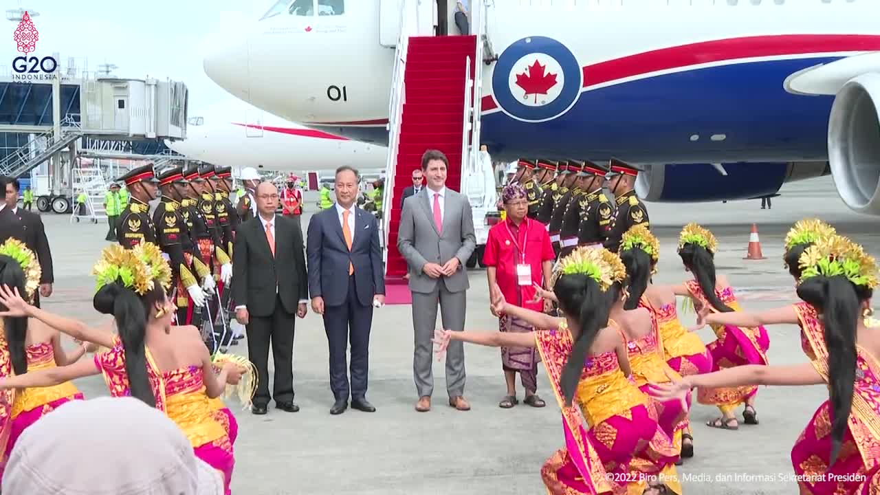 Canadian Prime Minister Arrives in Bali to Attend G20 Summit