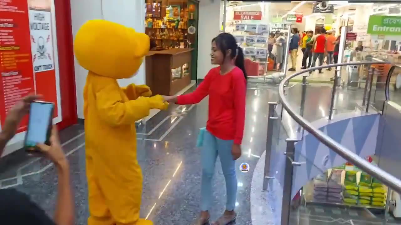 Teddy Bear Proposed Cute Girl 😍_ Irritating People 🤣_ Prank in India _ Crazy Teddy _xyz prank