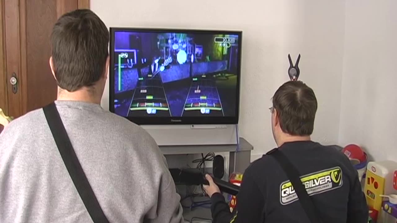 Rock Band [2008] Pt2