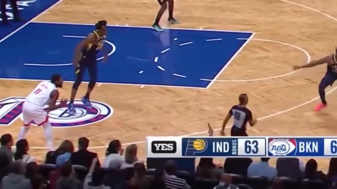 Ben Simmons totally ignored Kyrie Irving and Kevin Durant as he wanted the buzzer beaterš¤£